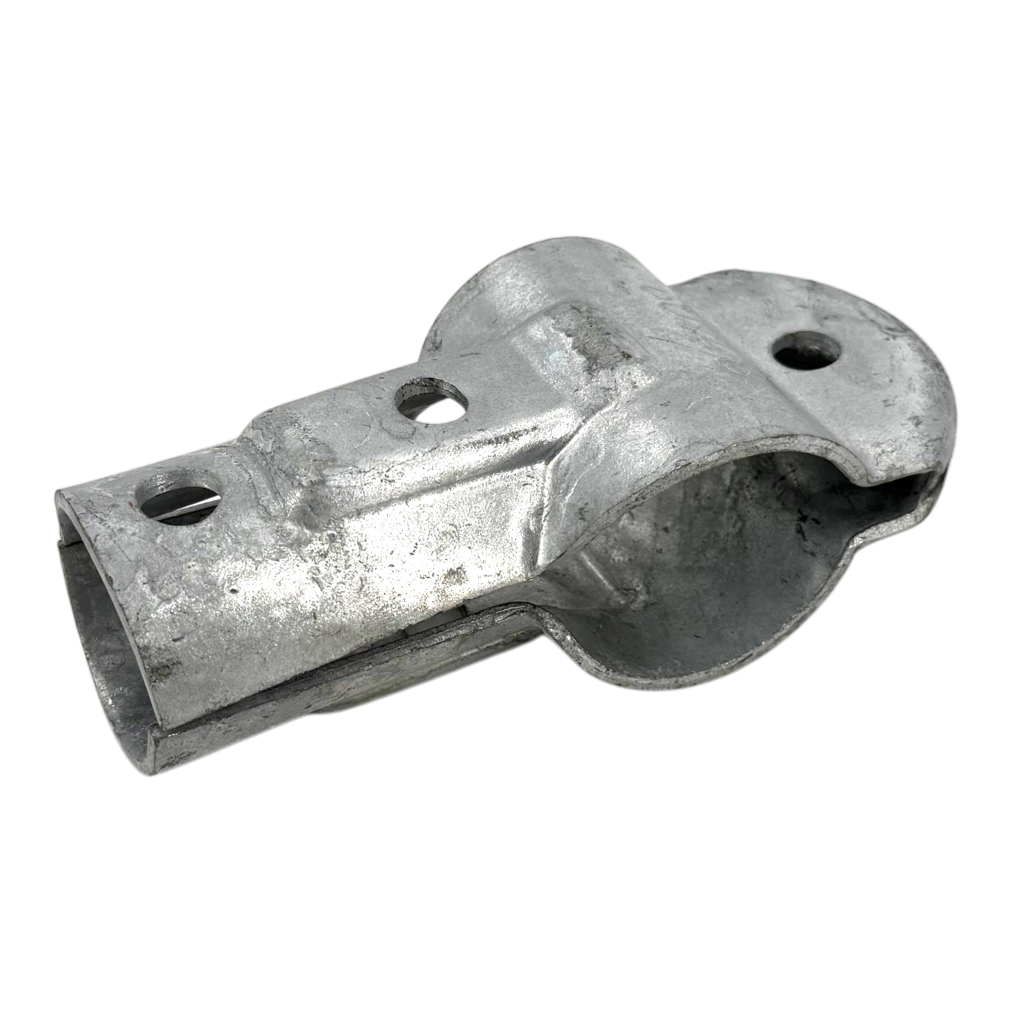 T-Schelle, 2 Schrauben, geteilt (Typ 020), feuerverzinkt. Abbildung einer robusten, grauen Metallschelle mit zwei Bohrungen für die Montage an Rohren.